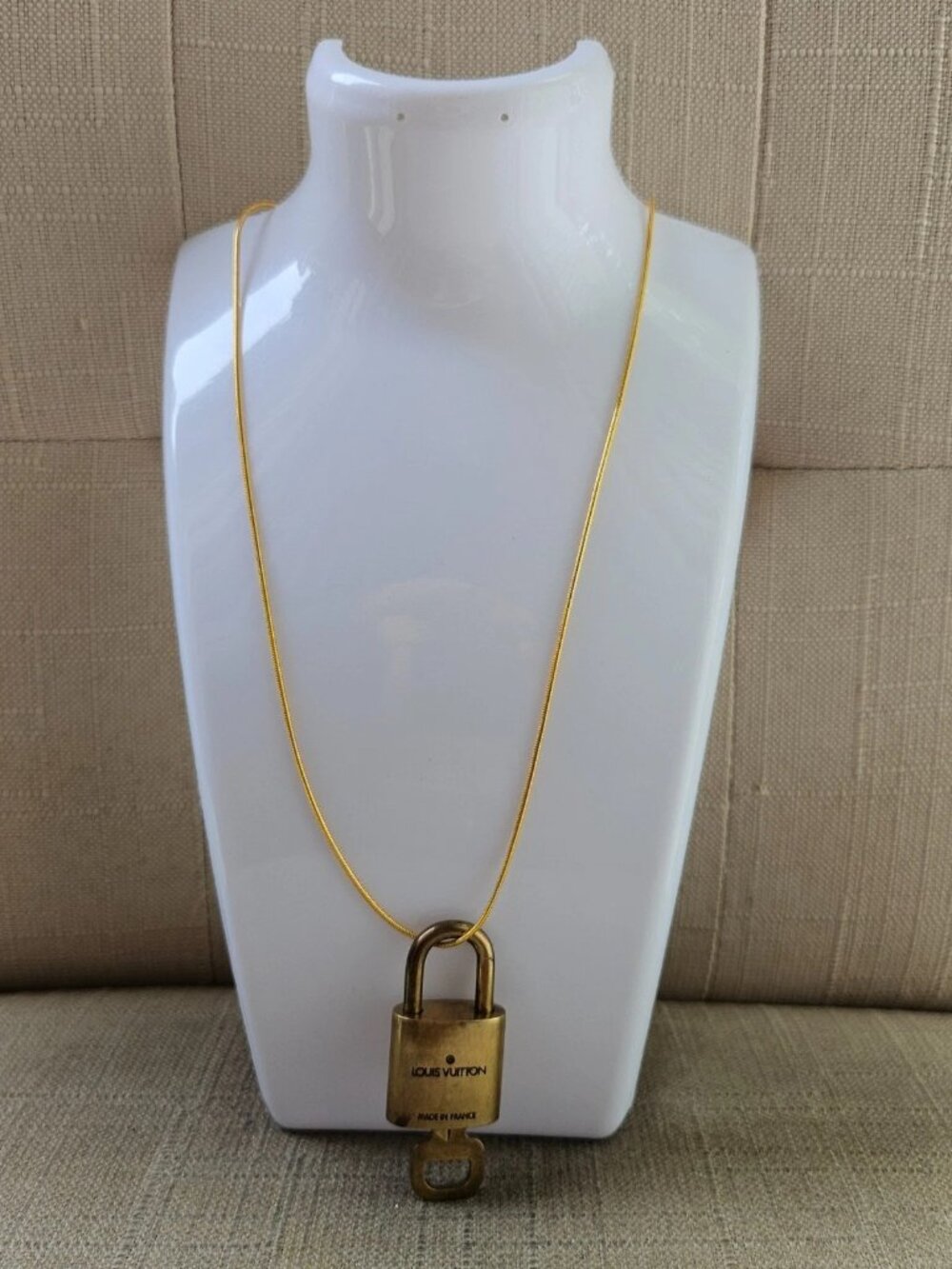 Vintage Louis Vuitton Key Lock Pendant Necklace Gold Tone Padlock Made in France - Picture 6 of 12